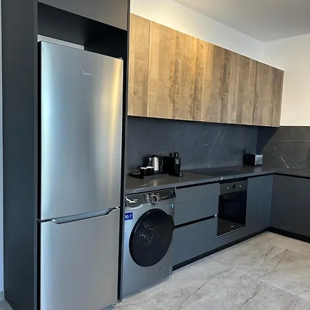Апартаменты Lux Level 4 Penthouse Tower 206